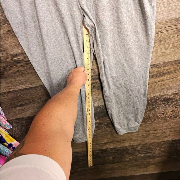 Athletic Works Heather Gray Joggers - Picture 3 of 10